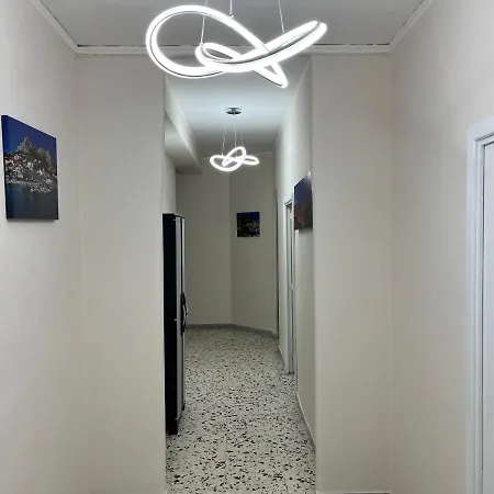 Alojamento de Acomodação e Pequeno-almoço Rosy Nápoles