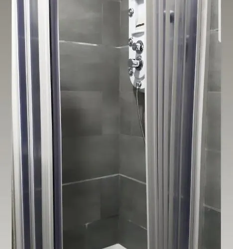 Rosy 3* نابولي